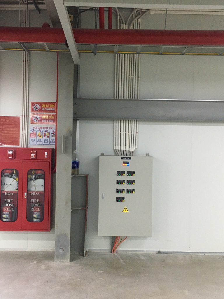 hệ thống tăng áp hút khói cho cung quần ngựa