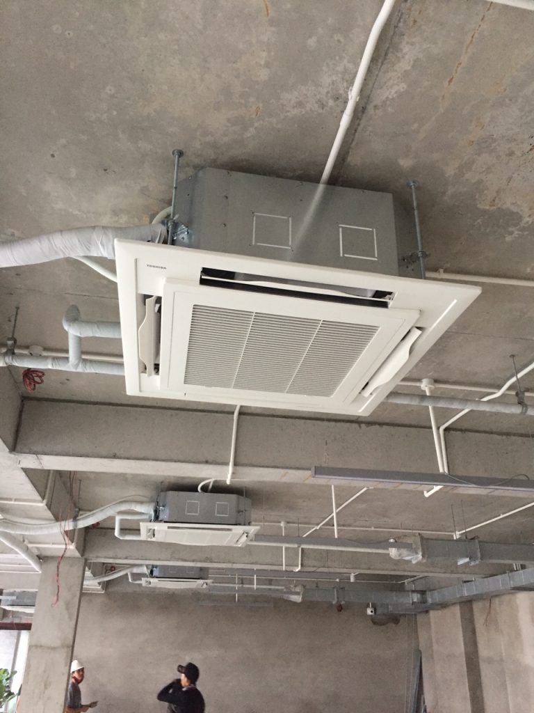 Hệ Thống Điều Hòa Trung Tâm Âm Trần – Giải Pháp Làm Mát Hiện Đại Cho Công Trình Lớn 2 điều hòa trung tâm âm trần là gì?