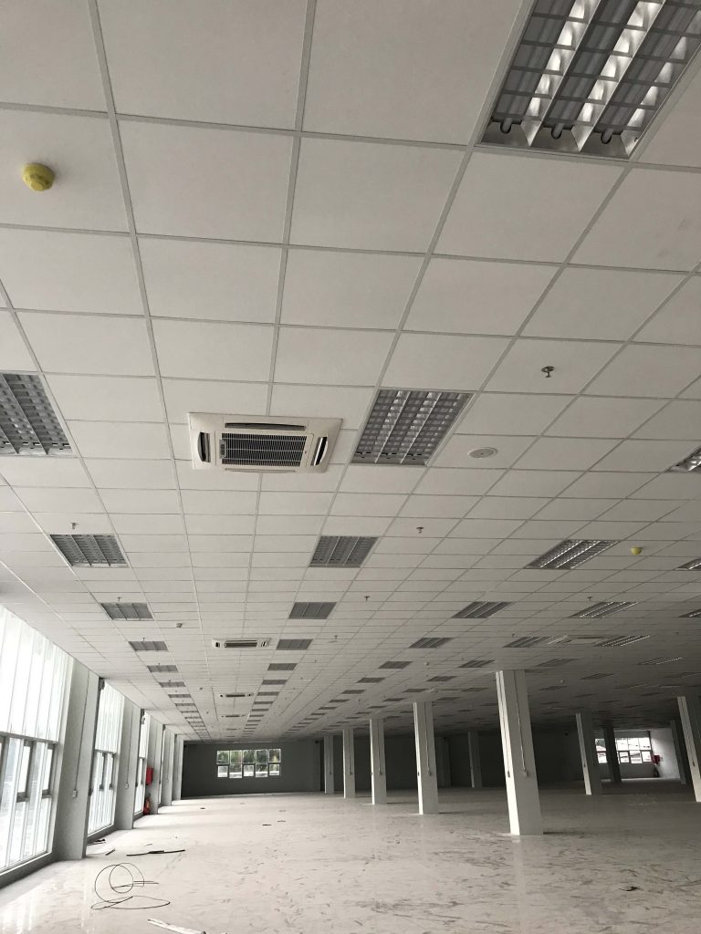 lắp đặt điều hòa cassette chuẩn kỹ thuật